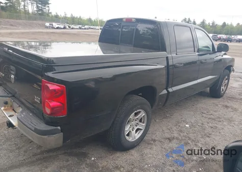 2005 Dodge Dakota Slt z USA, uszkodzony, nr VIN 1D7HW48N45S252635